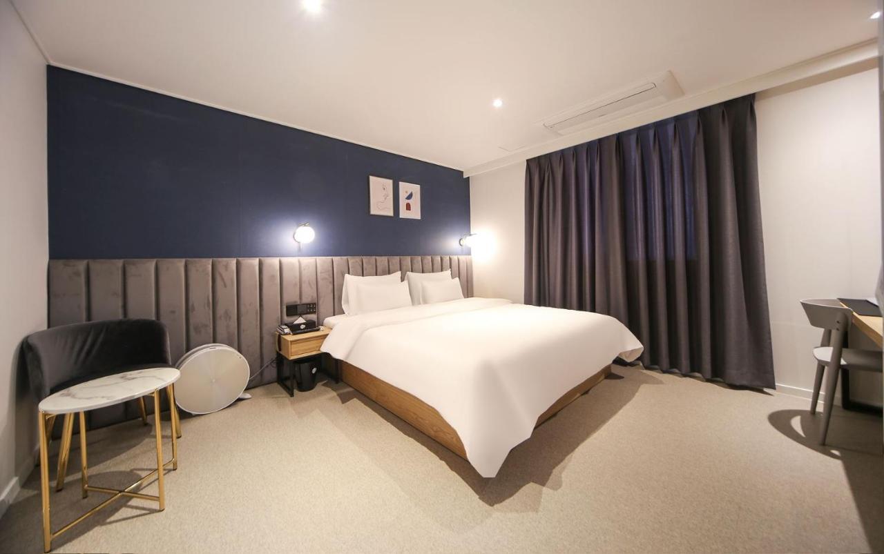 Hotel Lazy Heaven Changwon Exterior photo