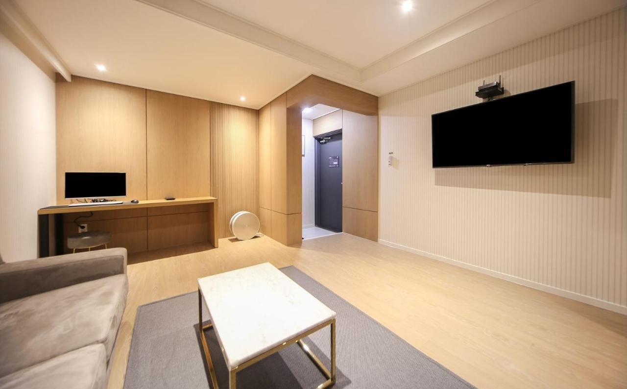 Hotel Lazy Heaven Changwon Exterior photo